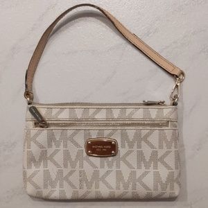 Michael Kors Jet Set Large Wristlet Vanilla